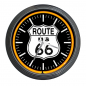Neonuhr Route 66 Schild